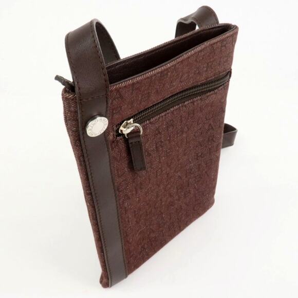 💎✨Beautiful✨💎Authentic BVLGARI Logo Mania Canvas Leather Crossbody Bag - Picture 4 of 15